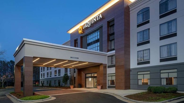 <b>La Quinta Inn & Stes Raleigh Downtown N Exterior</b>. Images powered by <a href="https://iceportal.shijigroup.com/" title="IcePortal" target="_blank">IcePortal</a>.