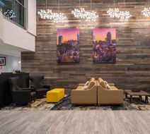 La Quinta Inn & Stes Raleigh Downtown N Lobby