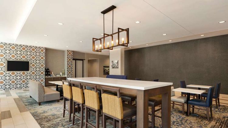 La Quinta Inn & Suites, Rock Hill Lobby