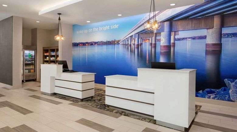 <b>La Quinta Inn & Suites, Rock Hill Lobby</b>. Images powered by <a href="https://iceportal.shijigroup.com/" title="IcePortal" target="_blank">IcePortal</a>.