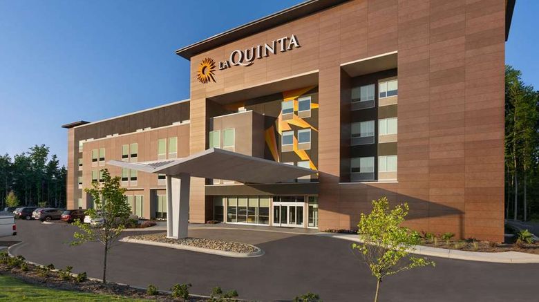 La Quinta Inn  and  Suites, Rock Hill Exterior. Images powered by <a href="https://iceportal.shijigroup.com" target="_blank" rel="noopener">Ice Portal</a>.