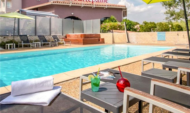 ibis Styles Frejus Saint-Raphael Exterior