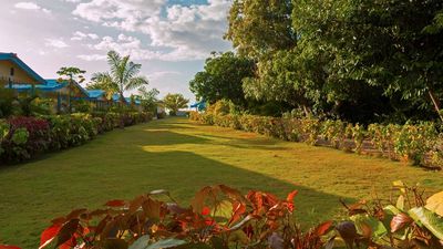Travellers Beach Resort