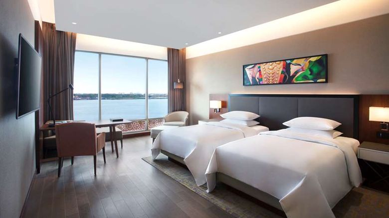 <b>Grand Hyatt Kochi Bolgatty Room</b>. Images powered by <a href="https://iceportal.shijigroup.com/" title="IcePortal" target="_blank">IcePortal</a>.