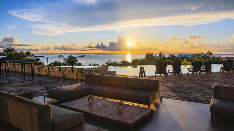 <b>Hyatt Regency Seragaki Island Okinawa Restaurant</b>. Images powered by <a href="https://iceportal.shijigroup.com/" title="IcePortal" target="_blank">IcePortal</a>.