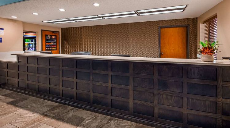 Best Western Warren Hotel Lobby