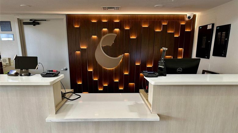 <b>Comfort Inn Ocala Lobby</b>. Images powered by <a href="https://iceportal.shijigroup.com/" title="IcePortal" target="_blank">IcePortal</a>.
