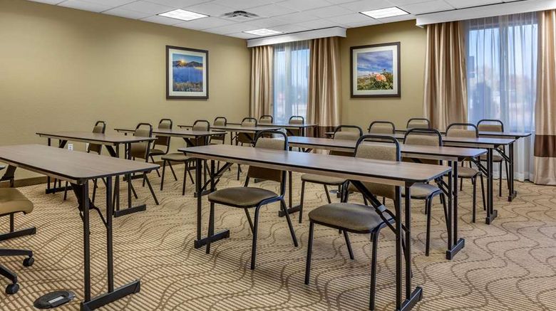 <b>Comfort Inn & Suites Boise Meeting</b>. Images powered by <a href="https://iceportal.shijigroup.com/" title="IcePortal" target="_blank">IcePortal</a>.