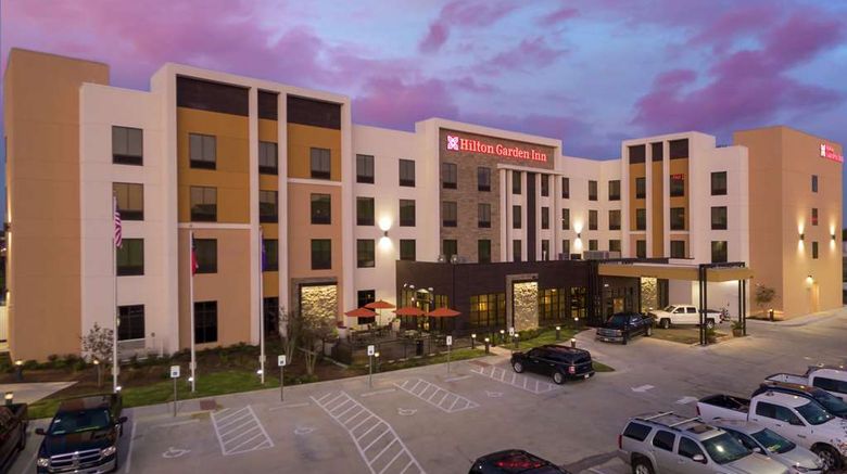 Hilton Garden Inn Waco Exterior. Images powered by <a href="https://iceportal.shijigroup.com" target="_blank" rel="noopener">Ice Portal</a>.