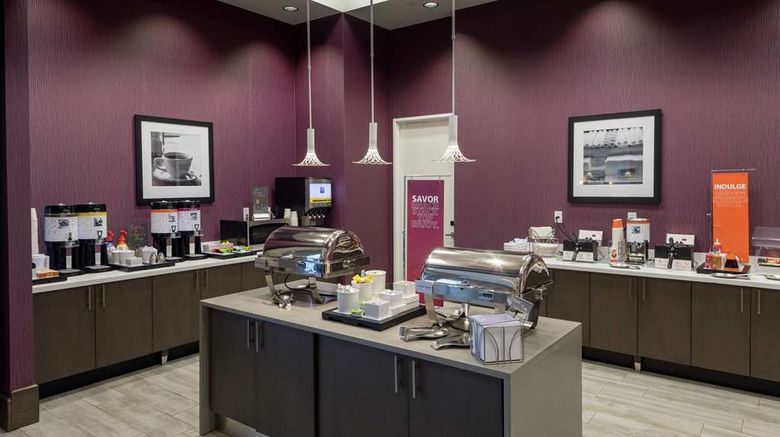 <b>Hampton Inn & Suites Asheville Biltmore Restaurant</b>. Images powered by <a href="https://iceportal.shijigroup.com/" title="IcePortal" target="_blank">IcePortal</a>.