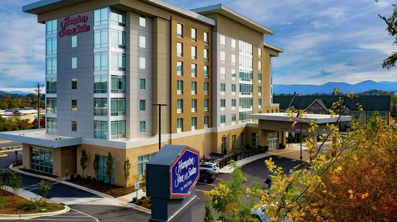<b>Hampton Inn & Suites Asheville Biltmore Exterior</b>. Images powered by <a href="https://iceportal.shijigroup.com/" title="IcePortal" target="_blank">IcePortal</a>.