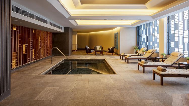 Hilton Istanbul Maslak Pool