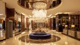 <b>Hilton Istanbul Maslak Lobby</b>. Images powered by <a href="https://iceportal.shijigroup.com/" title="IcePortal" target="_blank">IcePortal</a>.