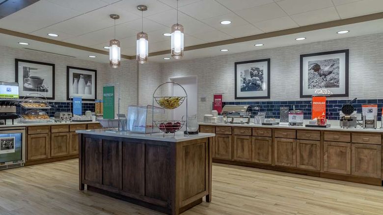 <b>Hampton Inn Bourbonnais Kankakee Restaurant</b>. Images powered by <a href="https://iceportal.shijigroup.com/" title="IcePortal" target="_blank">IcePortal</a>.