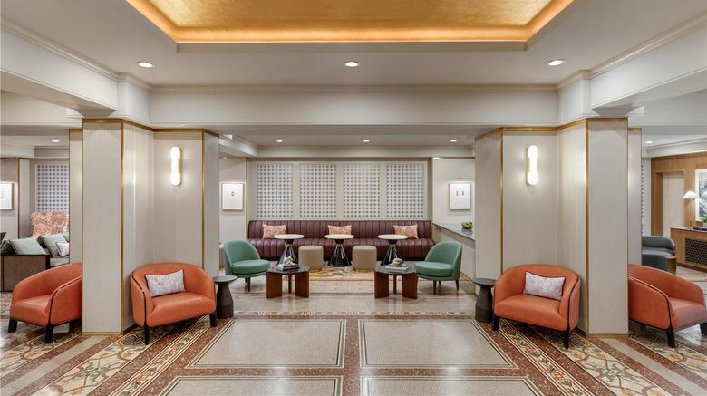 <b>Martinique New York on Broadway Lobby</b>. Images powered by <a href="https://iceportal.shijigroup.com/" title="IcePortal" target="_blank">IcePortal</a>.