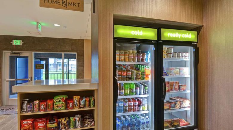 <b>Home2 Suites by Hilton Mayo Clinic Area Restaurant</b>. Images powered by <a href="https://iceportal.shijigroup.com/" title="IcePortal" target="_blank">IcePortal</a>.