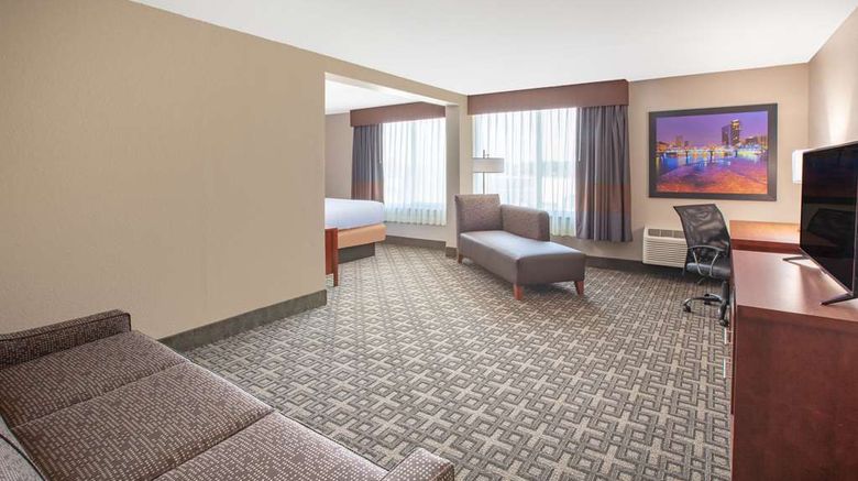 <b>Baymont Inn & Suites Grand Rapids Suite</b>. Images powered by <a href="https://iceportal.shijigroup.com/" title="IcePortal" target="_blank">IcePortal</a>.