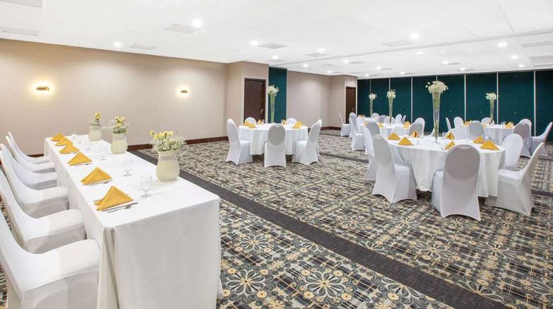 <b>Baymont Inn & Suites Grand Rapids Meeting</b>. Images powered by <a href="https://iceportal.shijigroup.com/" title="IcePortal" target="_blank">IcePortal</a>.