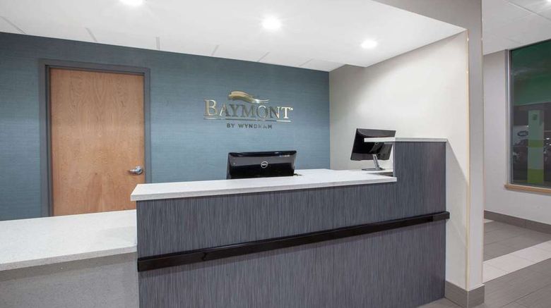 <b>Baymont Inn & Suites Grand Rapids Lobby</b>. Images powered by <a href="https://iceportal.shijigroup.com/" title="IcePortal" target="_blank">IcePortal</a>.