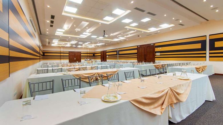 <b>Hotel Rincon de Puembo BW Signature Coll Meeting</b>. Images powered by <a href="https://iceportal.shijigroup.com/" title="IcePortal" target="_blank">IcePortal</a>.