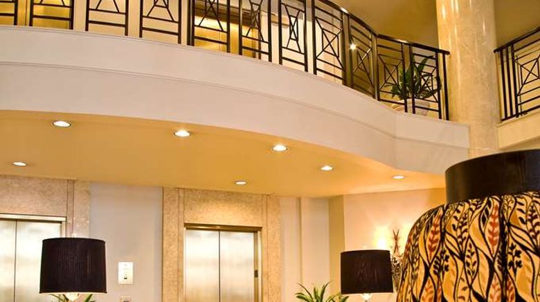 <b>The Paramount Hotel Lobby</b>. Images powered by <a href="https://iceportal.shijigroup.com/" title="IcePortal" target="_blank">IcePortal</a>.