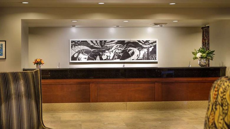 <b>The Paramount Hotel Lobby</b>. Images powered by <a href="https://iceportal.shijigroup.com/" title="IcePortal" target="_blank">IcePortal</a>.