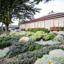 Sea Otter Inn