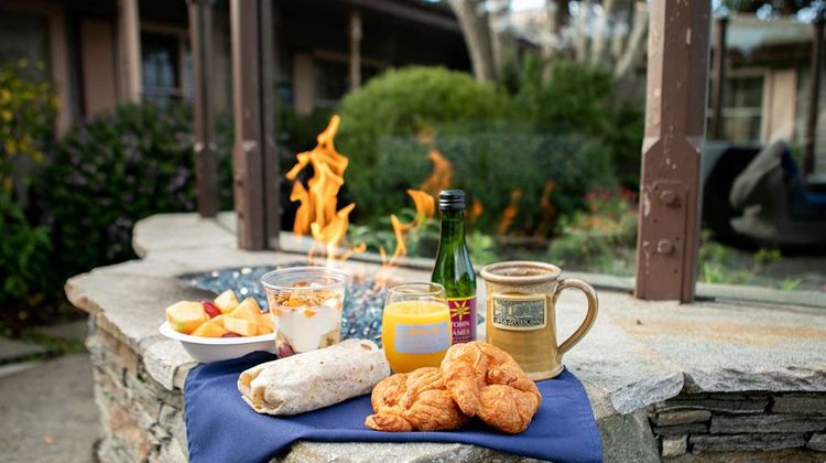 Sea Otter Inn Restaurant