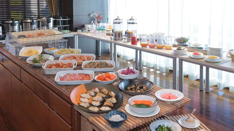 <b>Hotel Gracery Ginza Restaurant</b>. Images powered by <a href="https://iceportal.shijigroup.com/" title="IcePortal" target="_blank">IcePortal</a>.