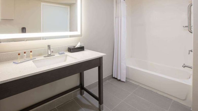 <b>Wingate by Wyndham Corpus Christi Room</b>. Images powered by <a href="https://iceportal.shijigroup.com/" title="IcePortal" target="_blank">IcePortal</a>.