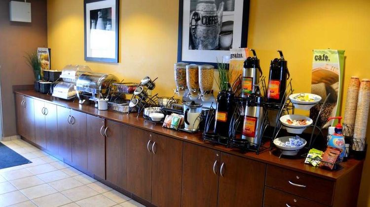 Microtel Inn & Suites by Wyndham Rawlins Restaurant