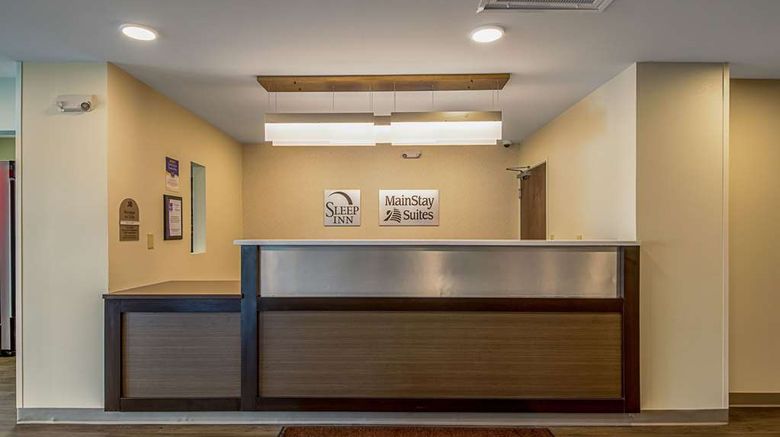<b>Sleep Inn Geismar Lobby</b>. Images powered by <a href="https://iceportal.shijigroup.com/" title="IcePortal" target="_blank">IcePortal</a>.