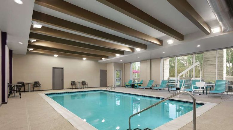 <b>Home2 Suites by Hilton Columbia Harbison Pool</b>. Images powered by <a href="https://iceportal.shijigroup.com/" title="IcePortal" target="_blank">IcePortal</a>.