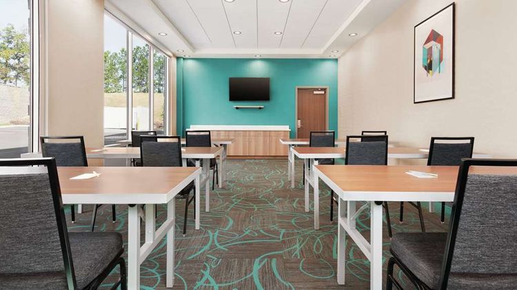 Home2 Suites by Hilton Columbia Harbison Meeting