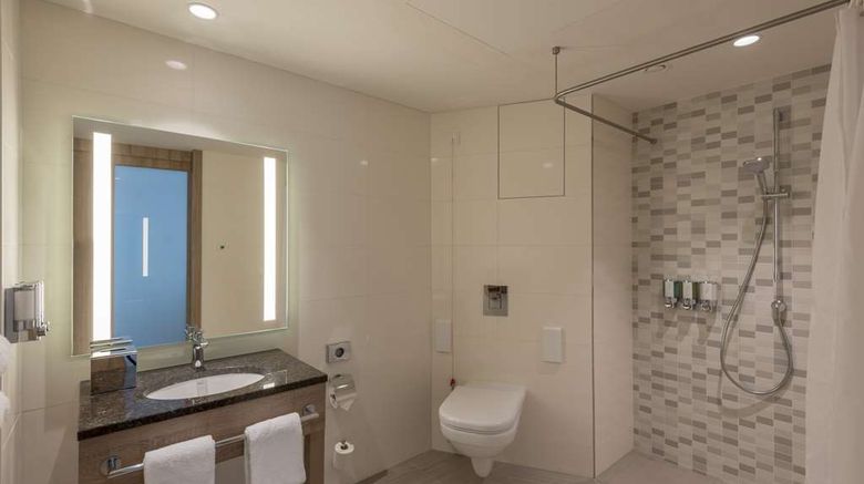 <b>Hampton by Hilton City Centre East Room</b>. Images powered by <a href="https://iceportal.shijigroup.com/" title="IcePortal" target="_blank">IcePortal</a>.