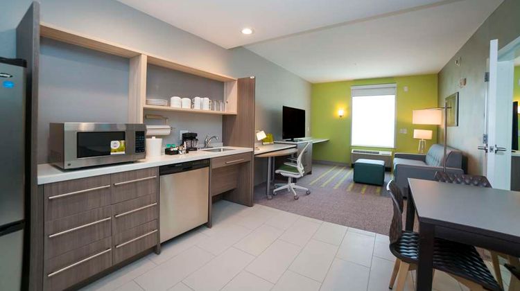 Home2 Suites by Hilton Jackson/Flowood Room
