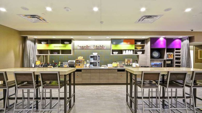 <b>Home2 Suites Plymouth/Minneapolis Restaurant</b>. Images powered by <a href="https://iceportal.shijigroup.com/" title="IcePortal" target="_blank">IcePortal</a>.