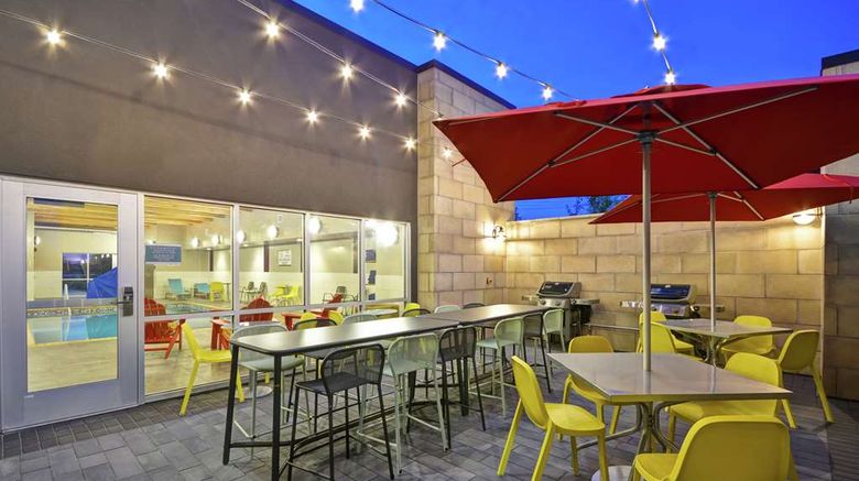 <b>Home2 Suites Plymouth/Minneapolis Exterior</b>. Images powered by <a href="https://iceportal.shijigroup.com/" title="IcePortal" target="_blank">IcePortal</a>.