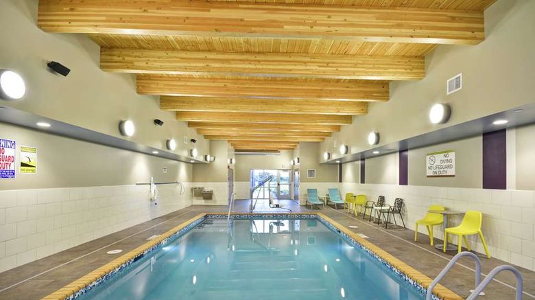 <b>Home2 Suites Plymouth/Minneapolis Pool</b>. Images powered by <a href="https://iceportal.shijigroup.com/" title="IcePortal" target="_blank">IcePortal</a>.