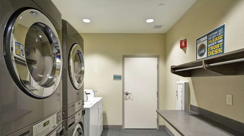 <b>Home2 Suites Plymouth/Minneapolis Recreation</b>. Images powered by <a href="https://iceportal.shijigroup.com/" title="IcePortal" target="_blank">IcePortal</a>.
