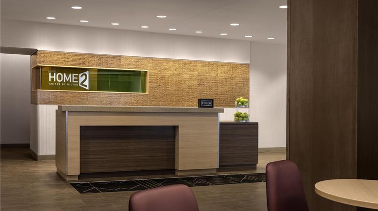 Home2 Suites Plymouth/Minneapolis Lobby