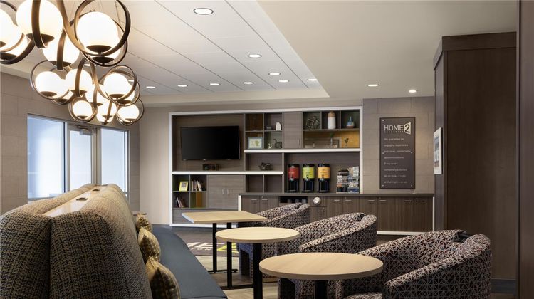 Home2 Suites Plymouth/Minneapolis Lobby
