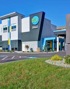 Tru by Hilton Syracuse North Airport