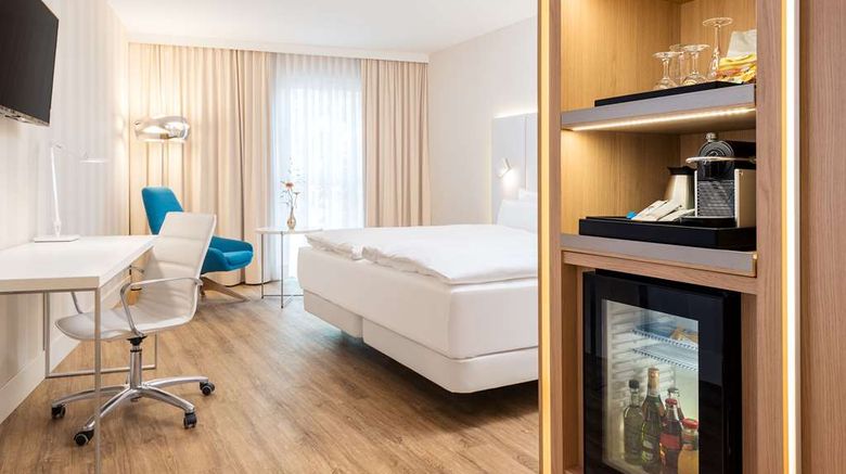 <b>NH Essen Room</b>. Images powered by <a href="https://iceportal.shijigroup.com/" title="IcePortal" target="_blank">IcePortal</a>.