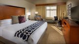 <b>The Paramount Hotel, Seattle Room</b>. Images powered by <a href="https://iceportal.shijigroup.com/" title="IcePortal" target="_blank">IcePortal</a>.