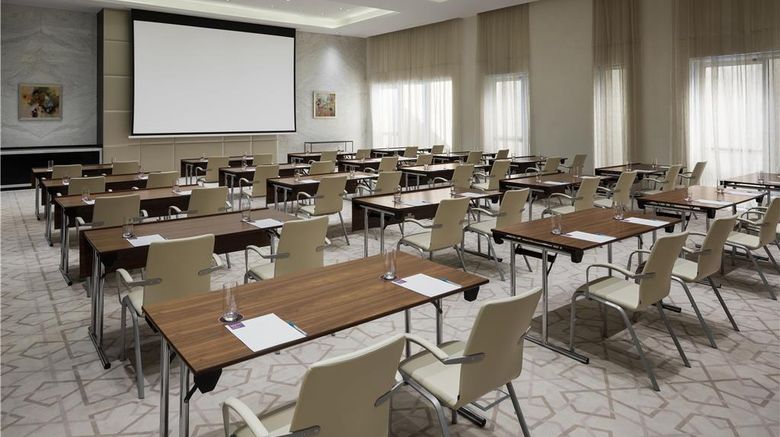 <b>Hyatt Place Riyadh Al Sulaimania Meeting</b>. Images powered by <a href="https://iceportal.shijigroup.com/" title="IcePortal" target="_blank">IcePortal</a>.