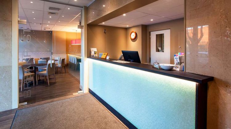 Hotel Expo Lobby