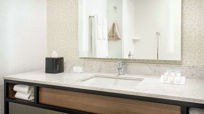 <b>Hilton Garden Inn Annapolis Downtown Room</b>. Images powered by <a href="https://iceportal.shijigroup.com/" title="IcePortal" target="_blank">IcePortal</a>.