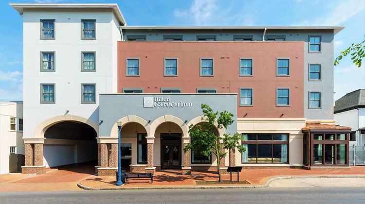 Hilton Garden Inn Annapolis Downtown Exterior