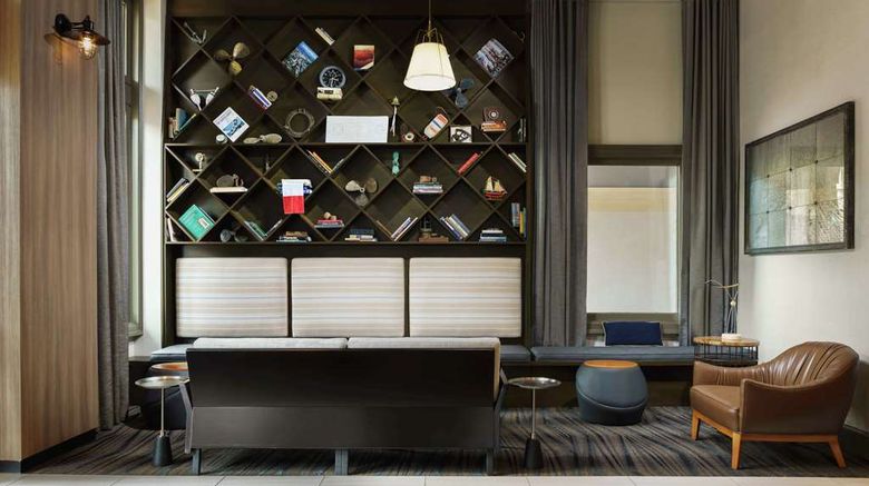 <b>Hilton Garden Inn Annapolis Downtown Lobby</b>. Images powered by <a href="https://iceportal.shijigroup.com/" title="IcePortal" target="_blank">IcePortal</a>.